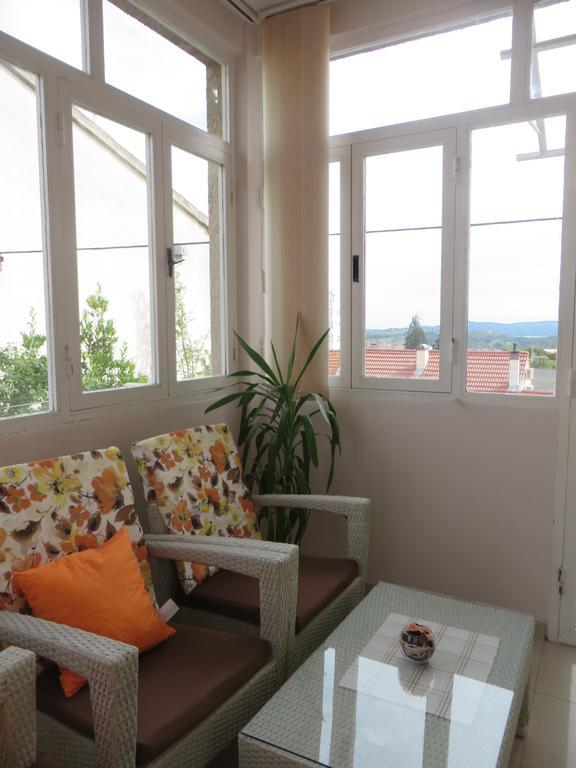 Apartment Simaris - Spacious With Terrace And Sea View Sibenik Luaran gambar